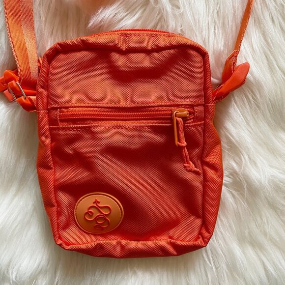 Baboon To The Moon Bright Red Orange 1.2 L Sling Crossbody Purse Bag - Picture 2 of 10